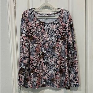 NWOT Floral Patterned Women's Top